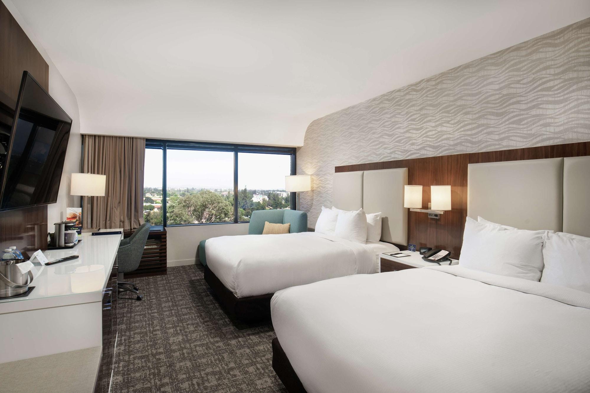 Hotel Doubletree By Hilton Monrovia - Pasadena Area Esterno foto
