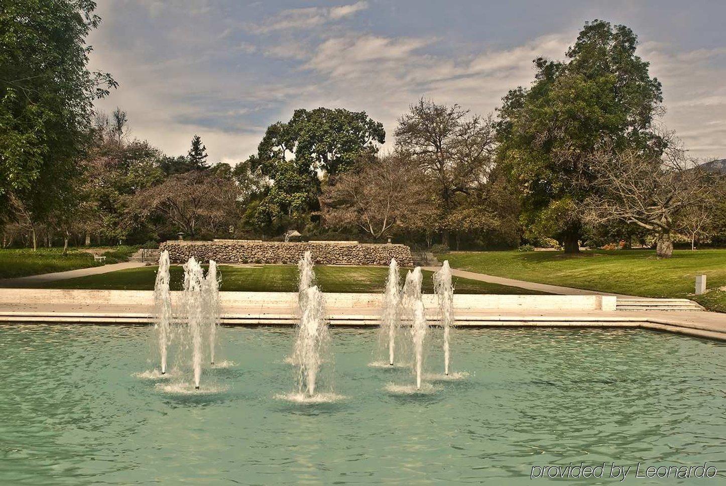 Hotel Doubletree By Hilton Monrovia - Pasadena Area Servizi foto