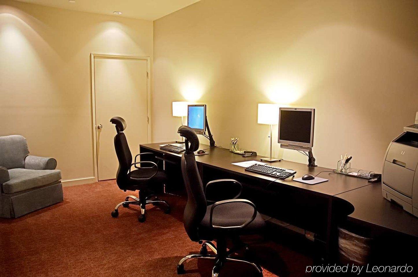 Hotel Doubletree By Hilton Monrovia - Pasadena Area Servizi foto