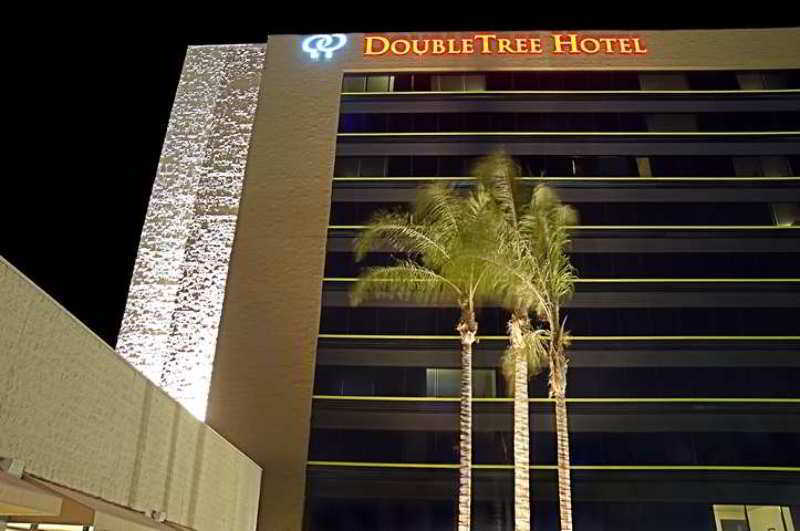 Hotel Doubletree By Hilton Monrovia - Pasadena Area Esterno foto